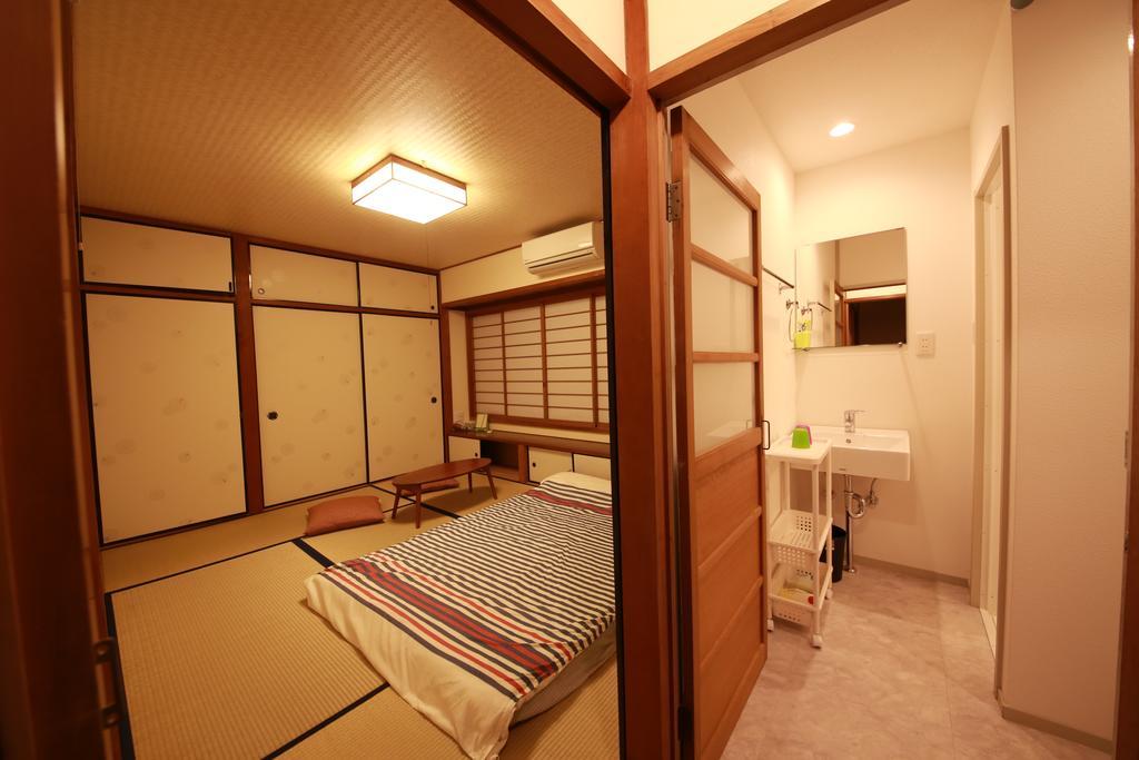 Kinkaku Hotel Kyoto Bagian luar foto